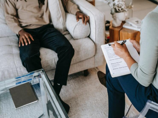 The Rise of Financial Therapy: How Americans Are Healing Their Money Mindsets